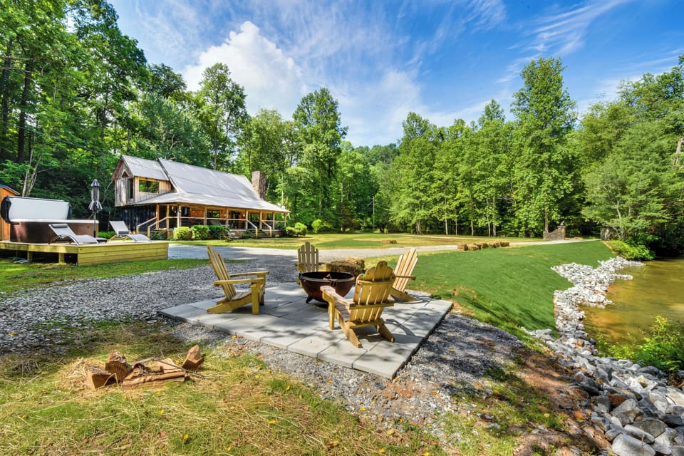 Sautee Nacoochee Vacation Rental | 4BR | 2BA | 5 Steps Required | 1,730 Sq Ft