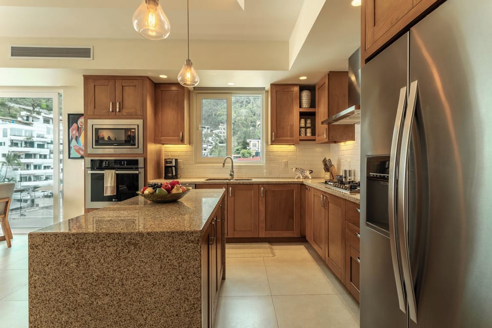 Condo - Image 6