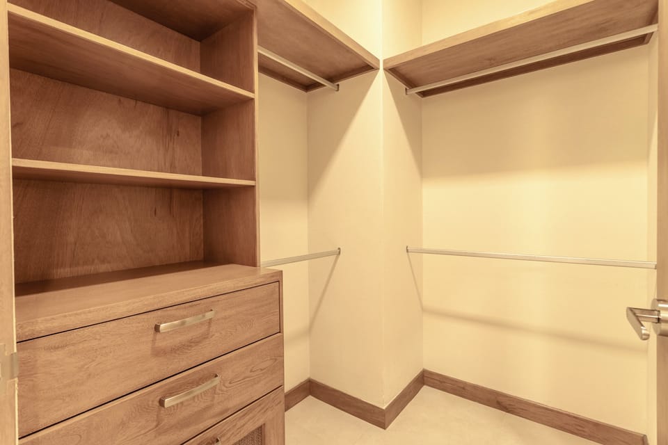 Condo - Image 30