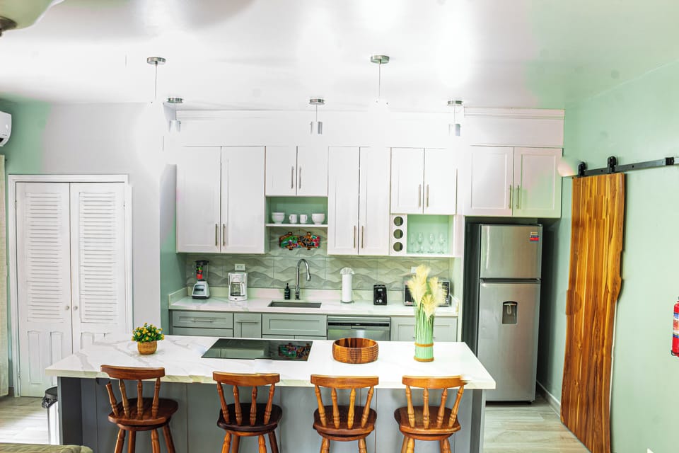 Complete kitchen 