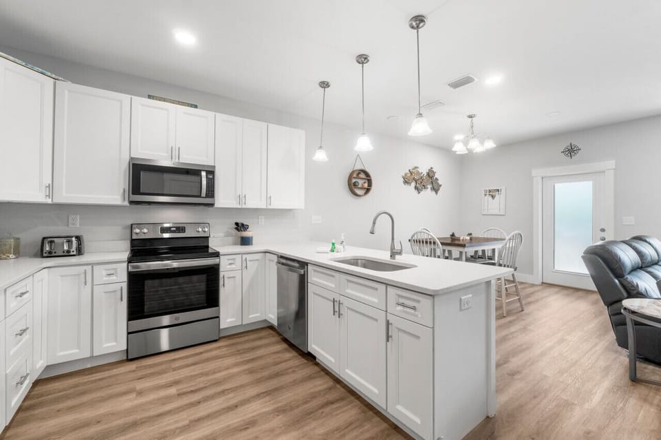 Well Equipped Kitchen!