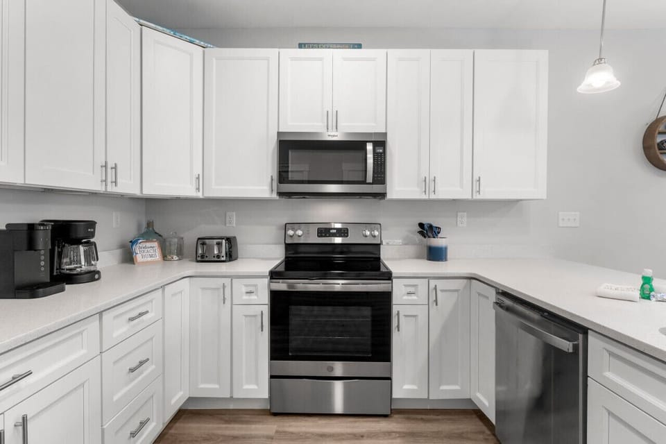 Well Equipped Kitchen!