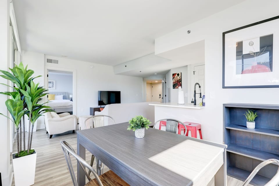 4 seater dining area