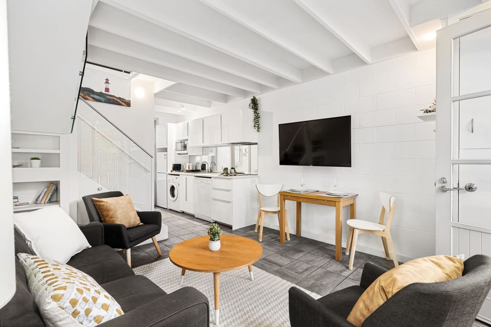 Downstairs Lounge