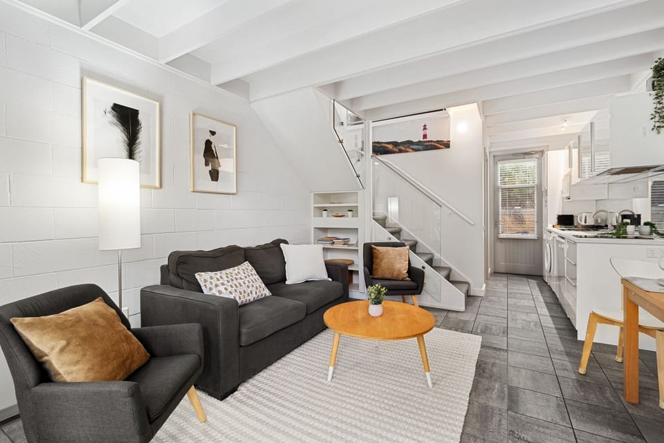 Downstairs Lounge