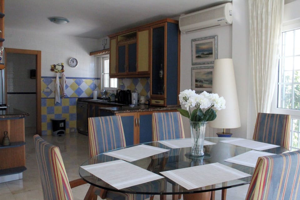 Dining room inside for six