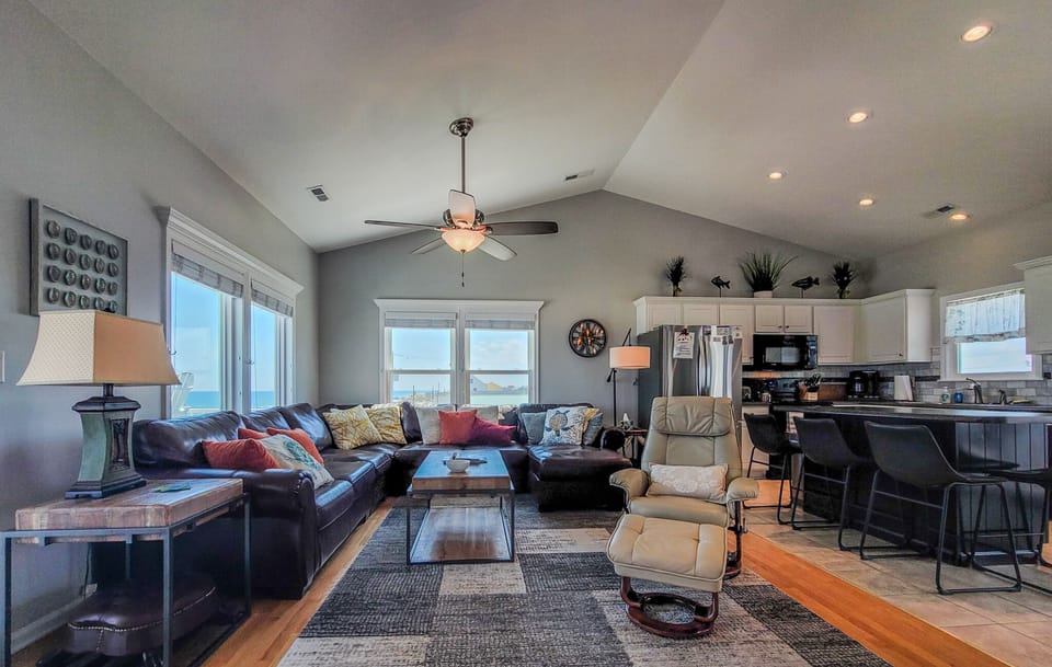 Living Room-15