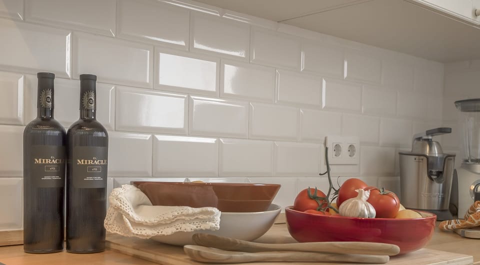 R R (15)