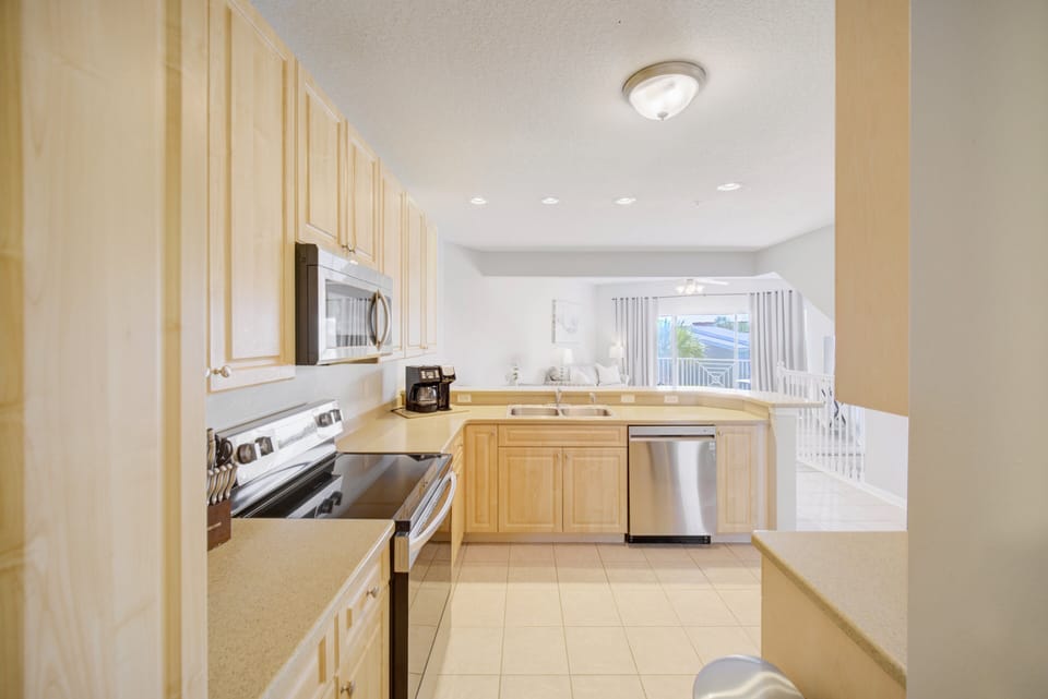 2nd Floor - 🍽️ Open kitchen