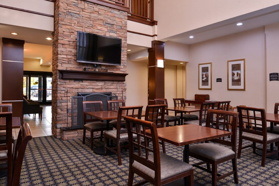 Meet up with friends and family in the communal areas.