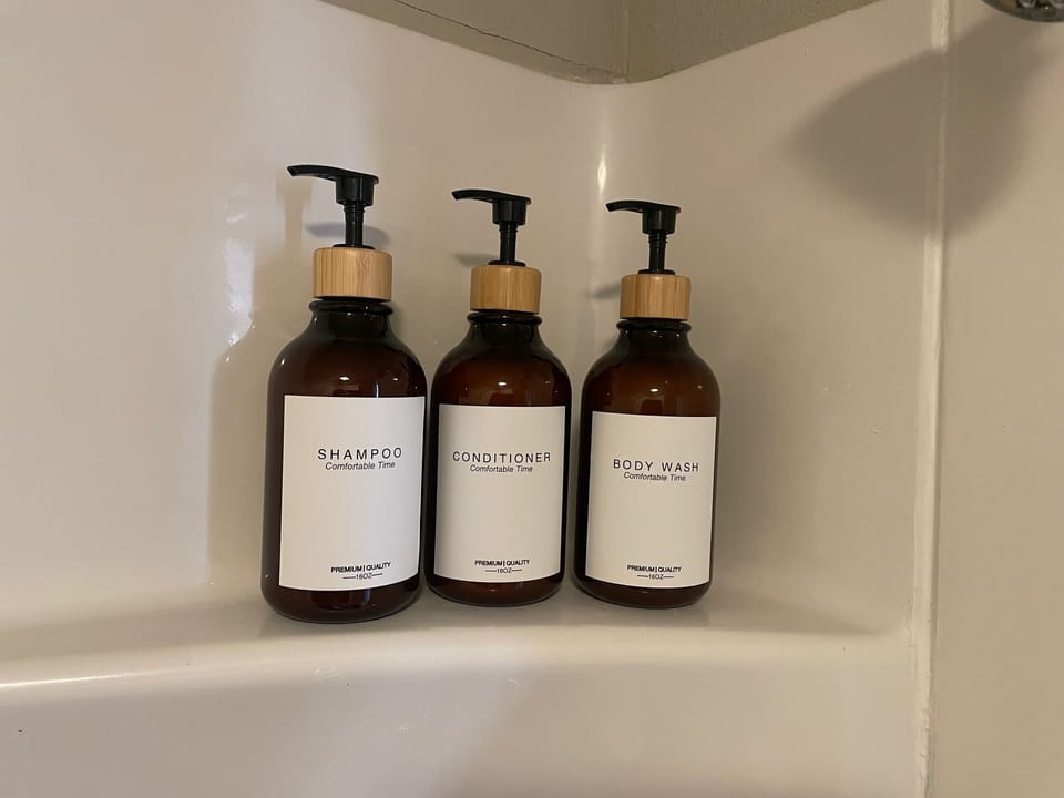 Bathroom amenities