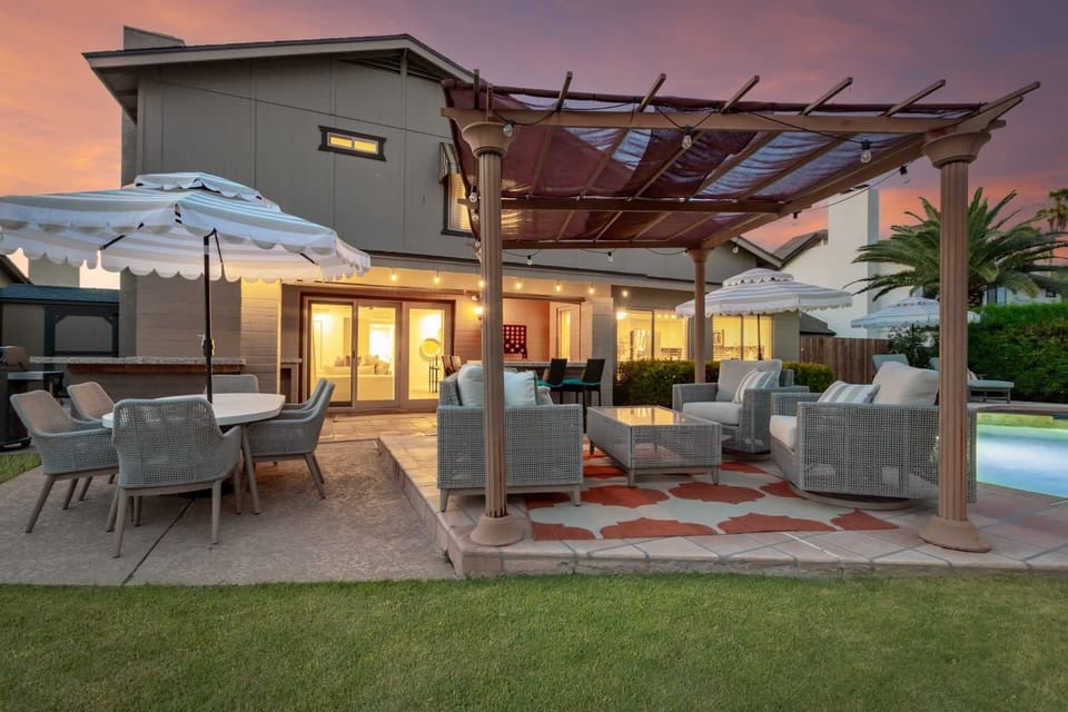 Outdoor Living Room and Dining Area