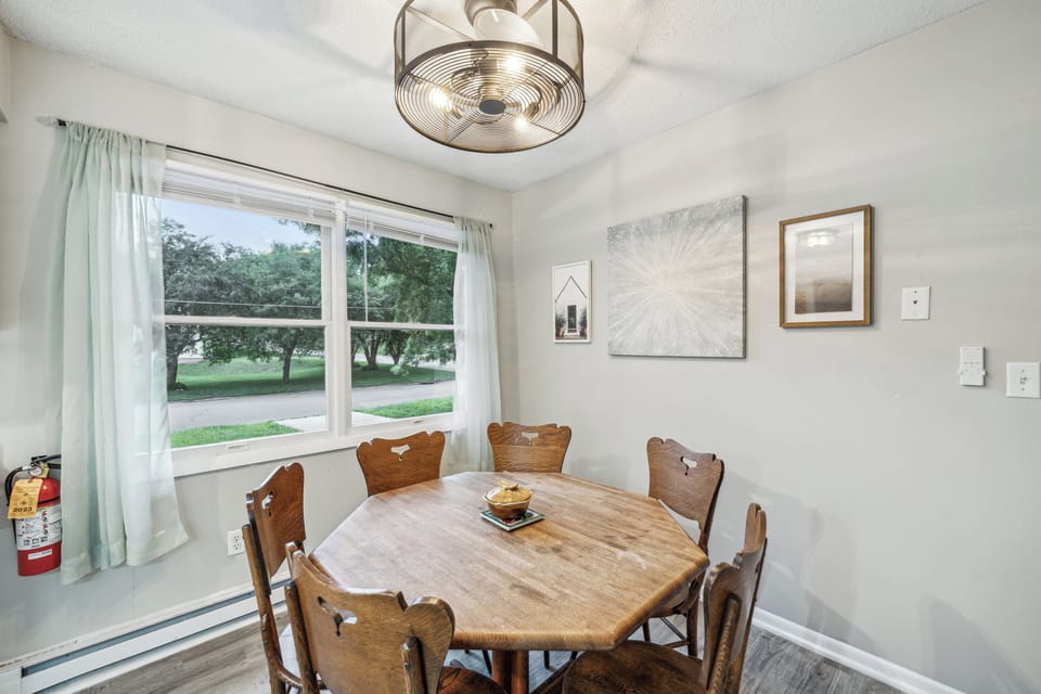 Enjoy a meal with your family, friends or cohort.