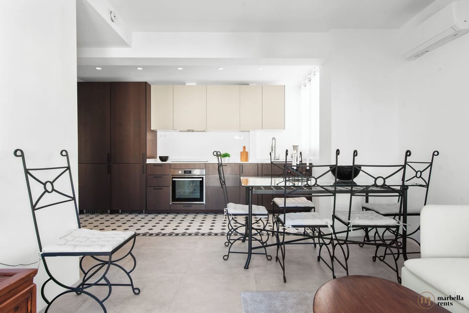 6d0f0d60-7c21-4468-8164-a9249c80c022