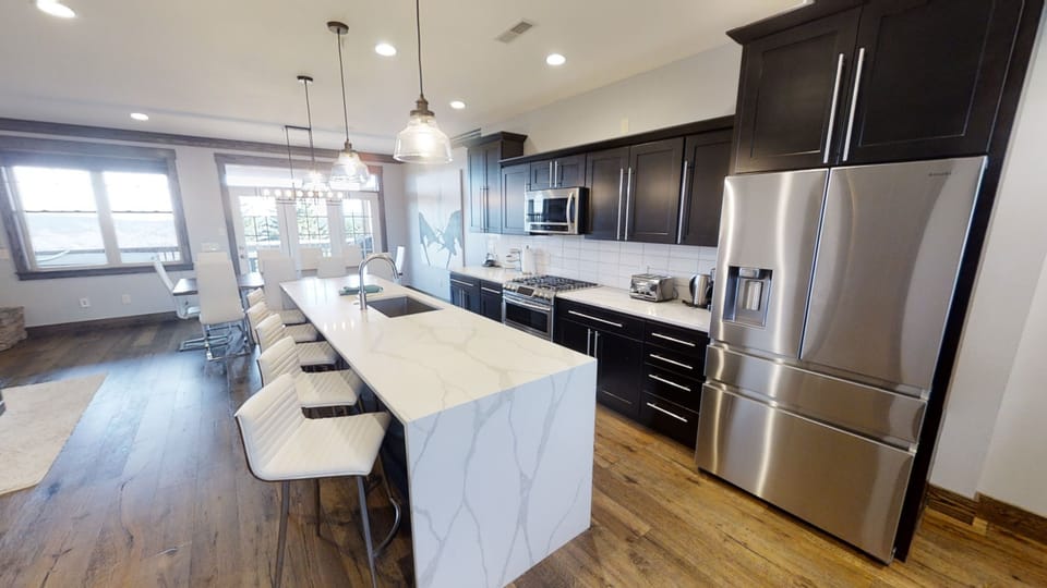 Indoors, Kitchen, Microwave, Home Decor, Refrigerator