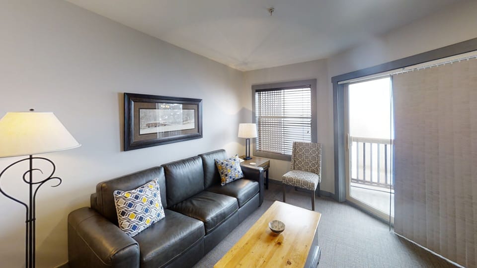 Couch, Furniture, Indoors, Living Room, Home Decor