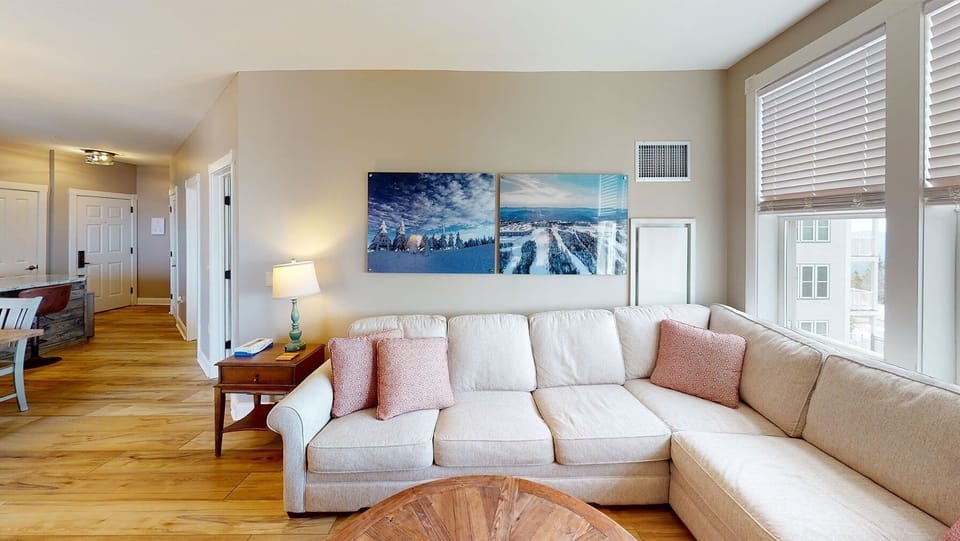 Furniture, Indoors, Living Room, Couch, Home Decor