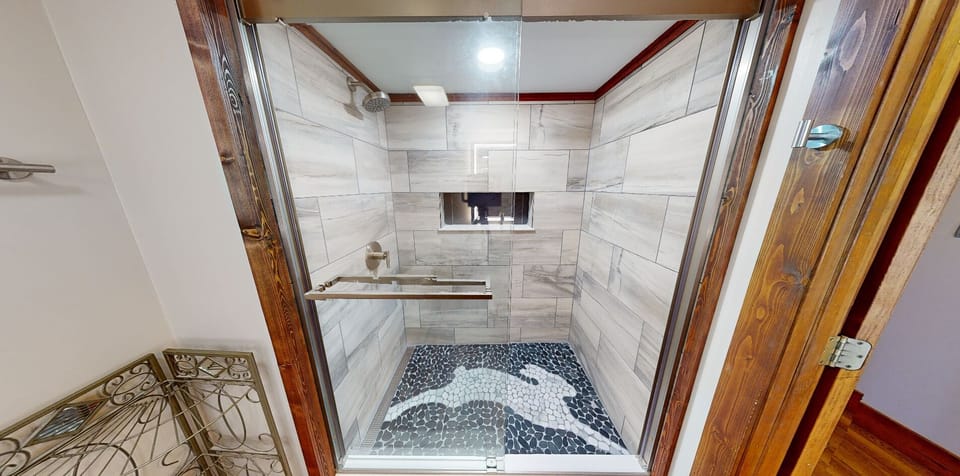 Indoors, Floor, Bathroom, Room, Shower Faucet