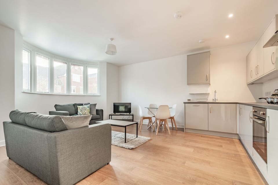 Open plan kitchen/diner/lounge