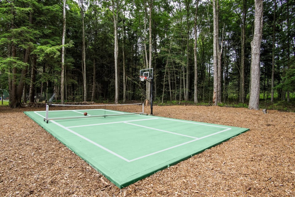 Sport court