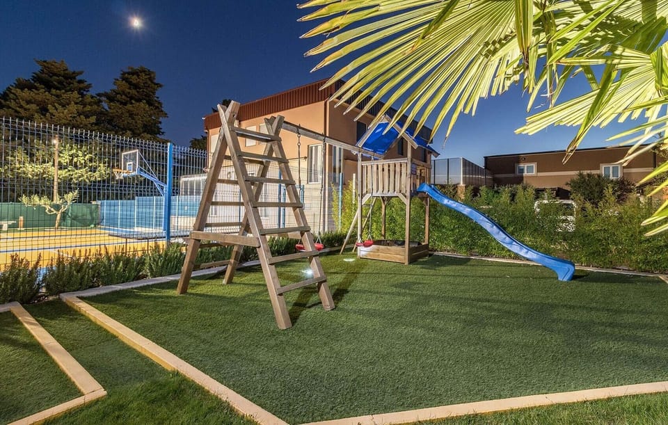 Children's area