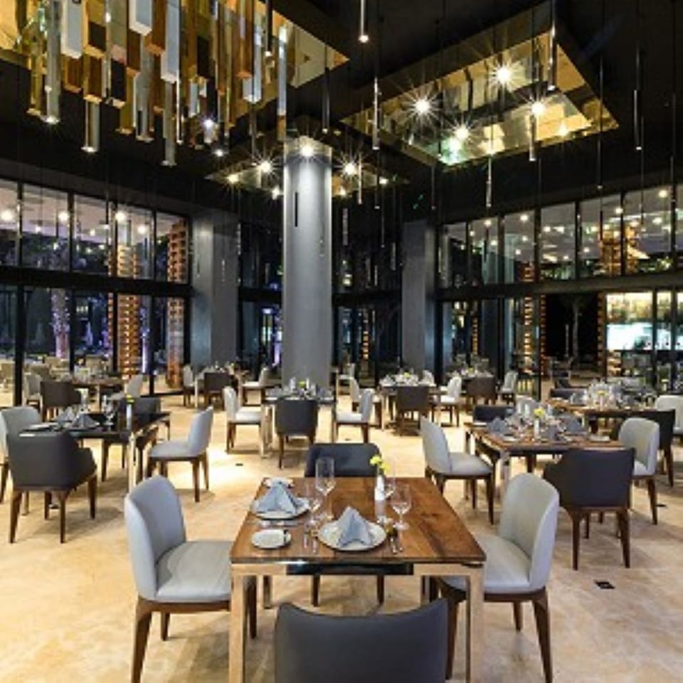Bocados steak house