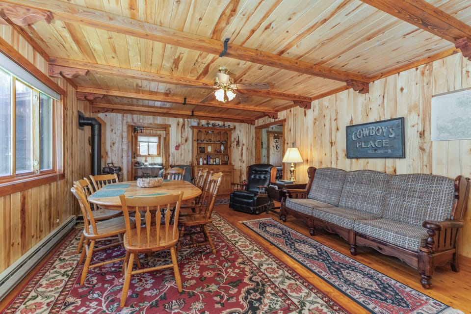 Randalman - Dining Room