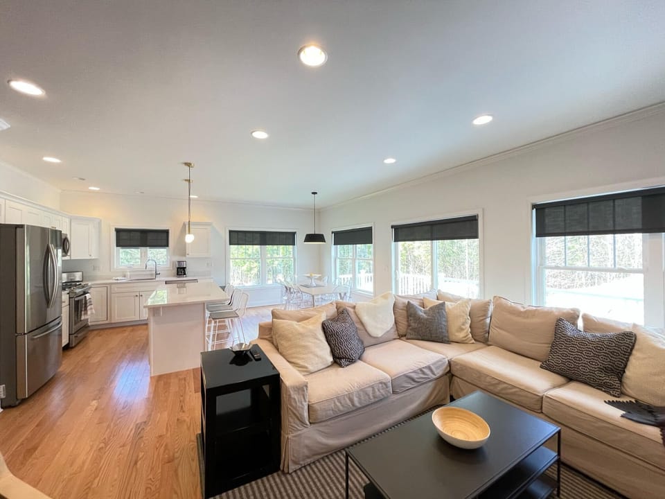 Main floor living area