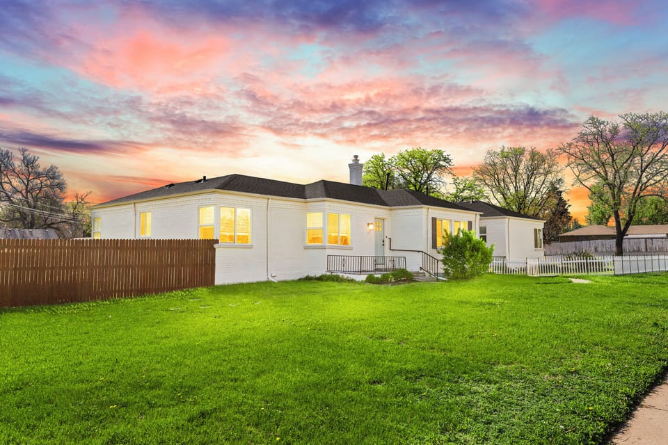 Quiet residential street in Park Hill - close to hospitals, parks, and dining.