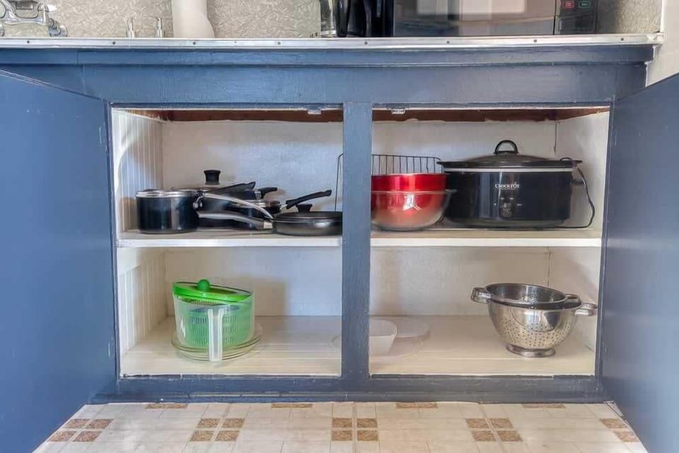 #StayinMyDistrict Coos Bay Historical Heritage House #bookdirect #heritagehousecoosbay #stayinmydistrict #investrepm