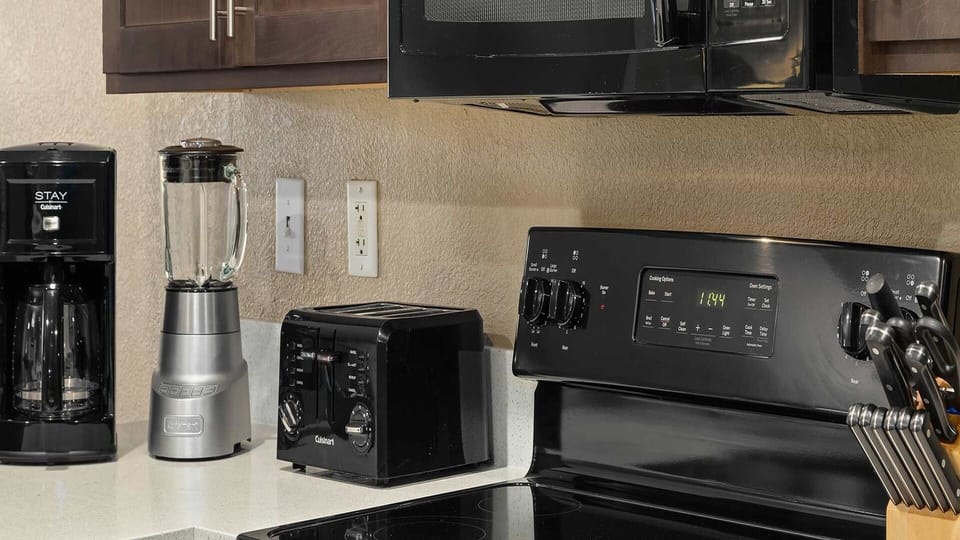 kitchen image