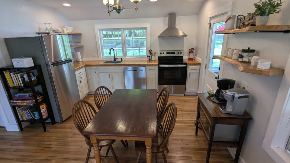 kitchen / dining space