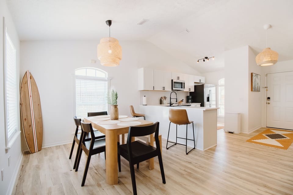 Dining and kitchen area! 