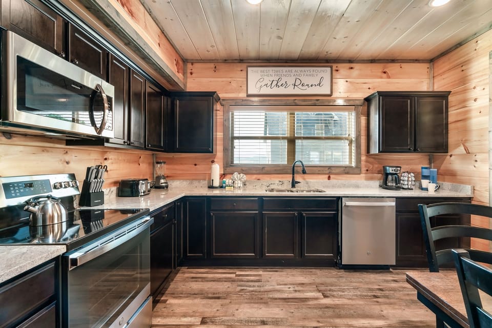 This kitchen: where the aroma of possibility fills the air.