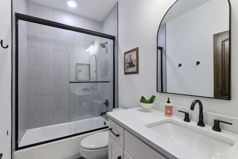 Bunk room bathroom