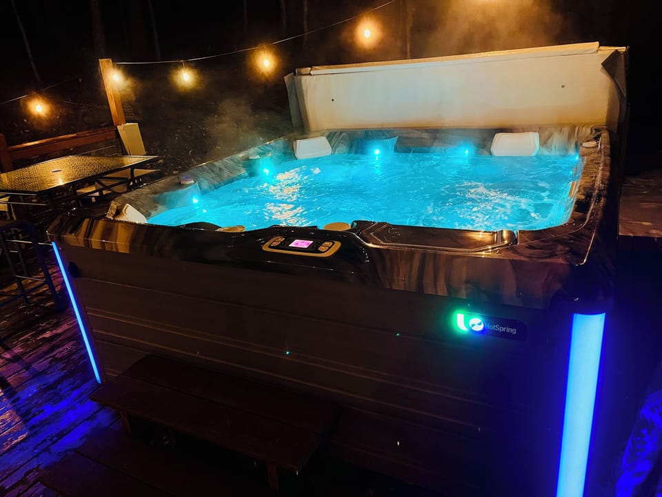 Hot tub