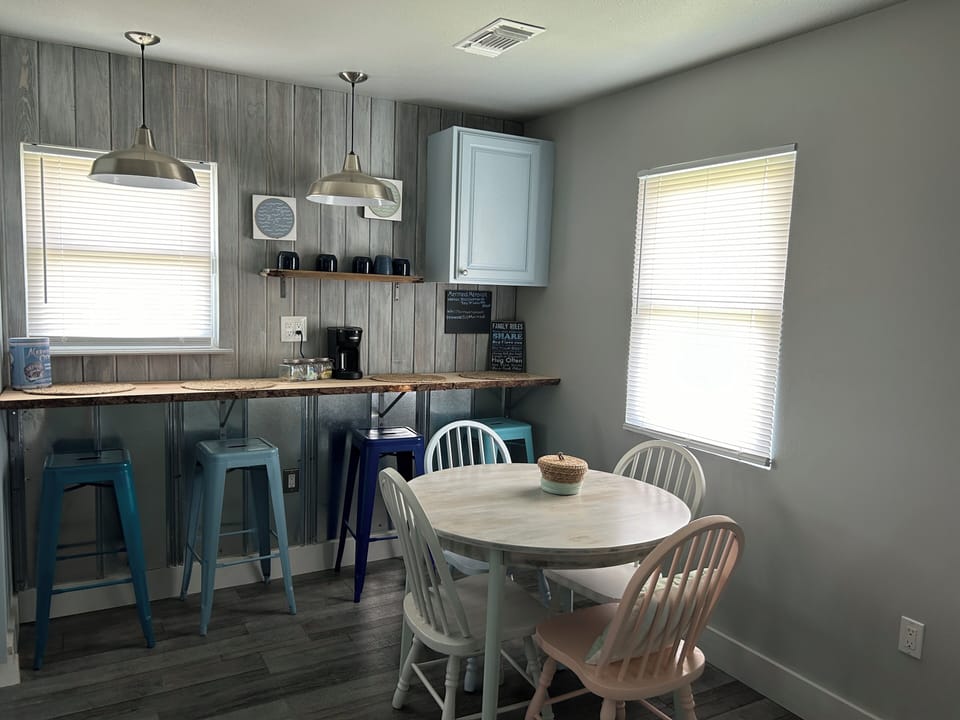 Breakfast bar and dining room table