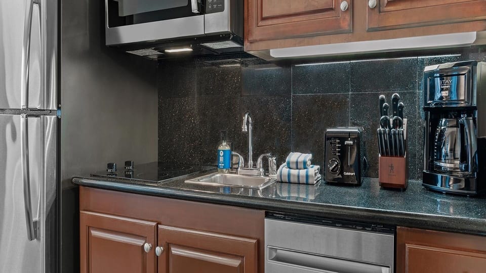 kitchen image