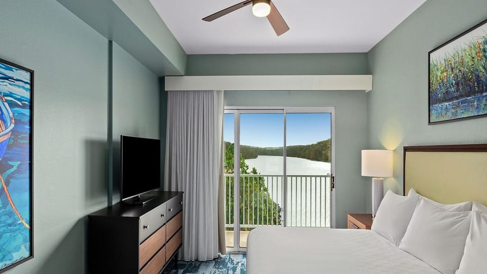 bedroom image
