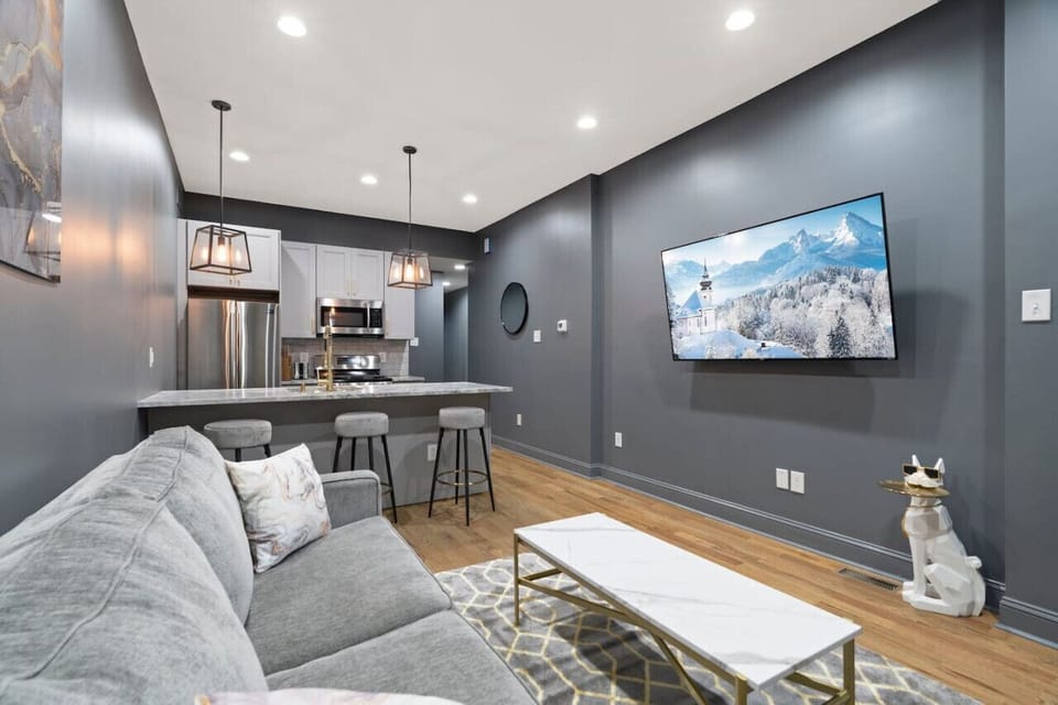 Open Plan Setting