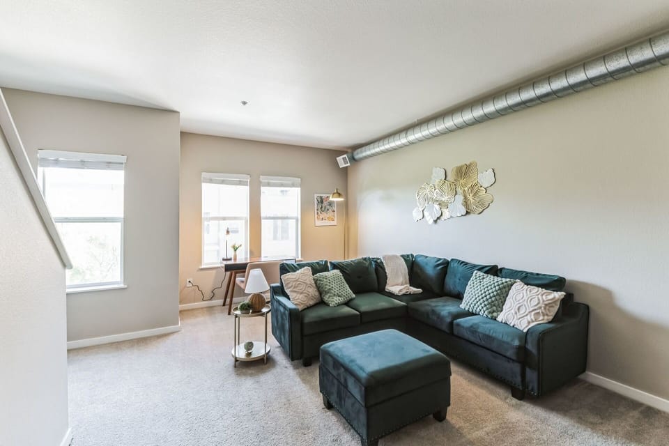 4575 14th St Boulder CO 80304 USA 4207 Living room DSC 7860 Christopher Thomas