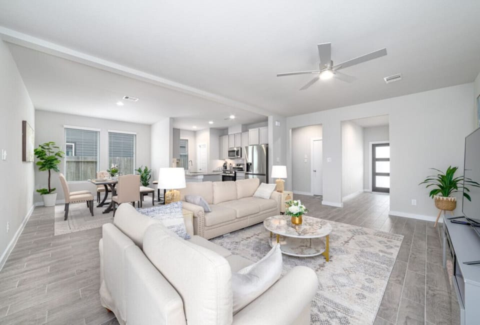 Enjoy the comfort of this super spacious and cozy living room, with plenty of room to relax and unwind.