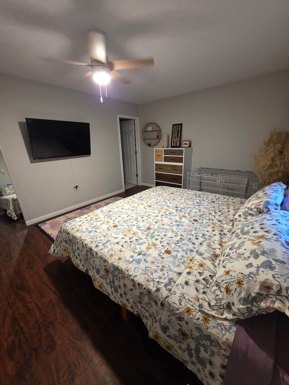 Master Bedroom King