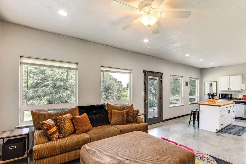 Living Room | Sleeper Sofa