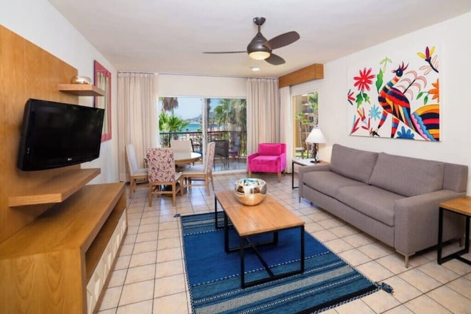 Enjoy this comfortable and cozy space with a terrace, 2bedrooms and 3 bathrooms