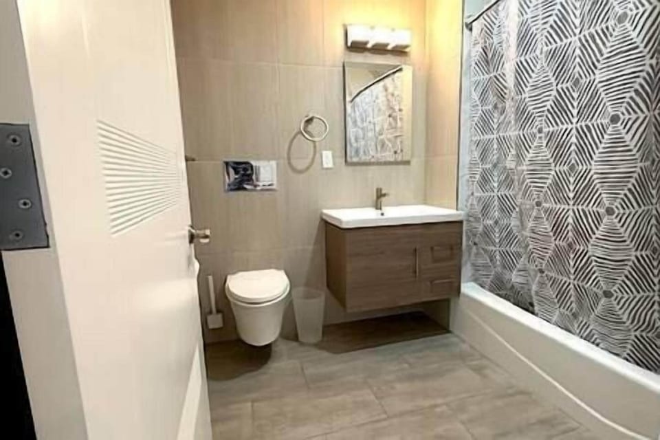 Bathroom (2)