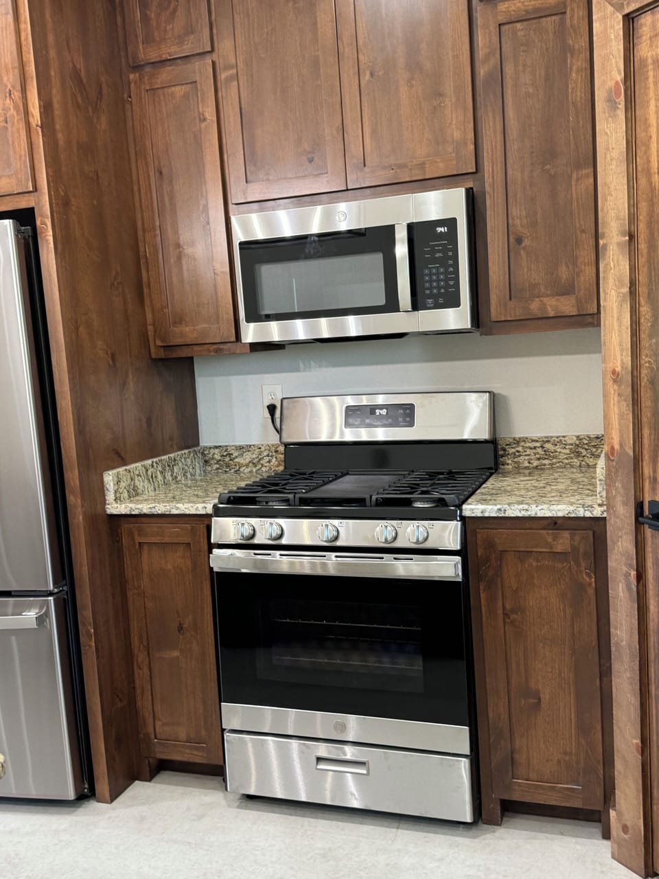 Gas stove