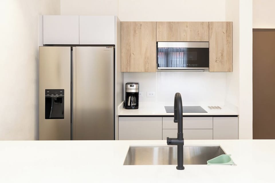 Kitchen with appliances 