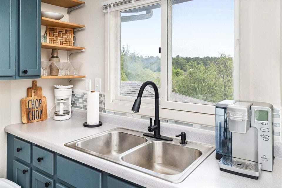 Kitchen Sink