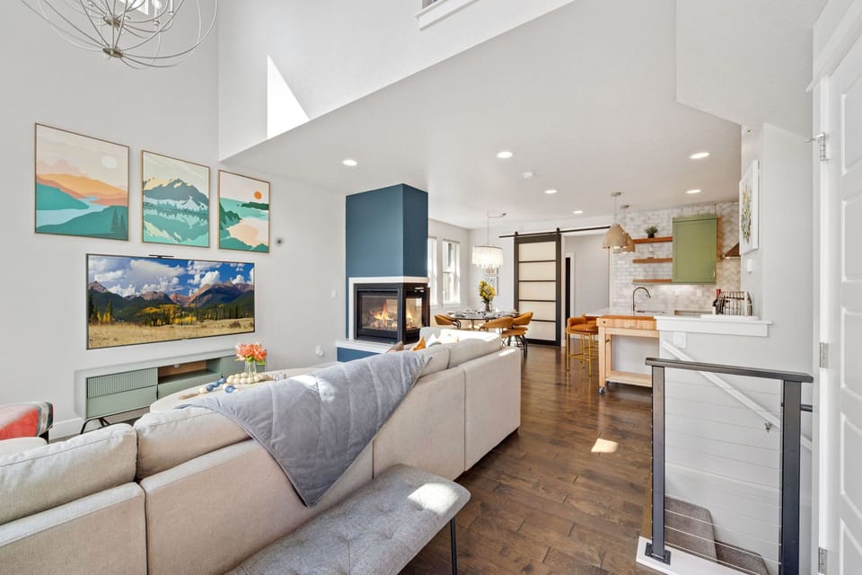 Open Concept | Living Room, Dining Area and Kitchen | Cozy Indoor Fireplace